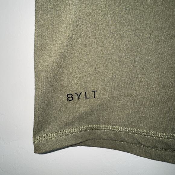 BYLT Premium Crew Men’s Tshirt Sz XL Olive Army Green Short Sleeve Gym - Picture 2 of 8